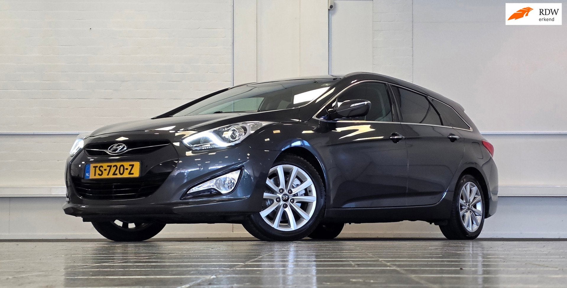 Hyundai I40 Wagon 1.6 GDI Blue Go! Edition 100% Onderhouden, Auto's, Voorwielaandrijving, Gebruikt, 4 cilinders, Leder
