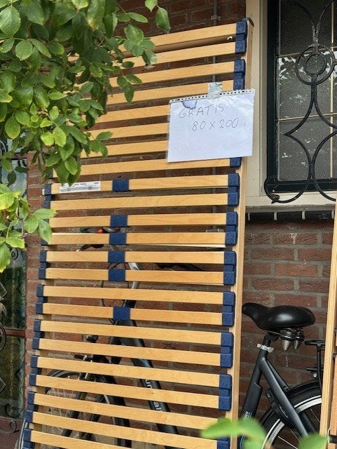 gratis ophalen goede lattenbodem 80 x 200, Ophalen, Zo goed als nieuw, Eenpersoons, 80 cm