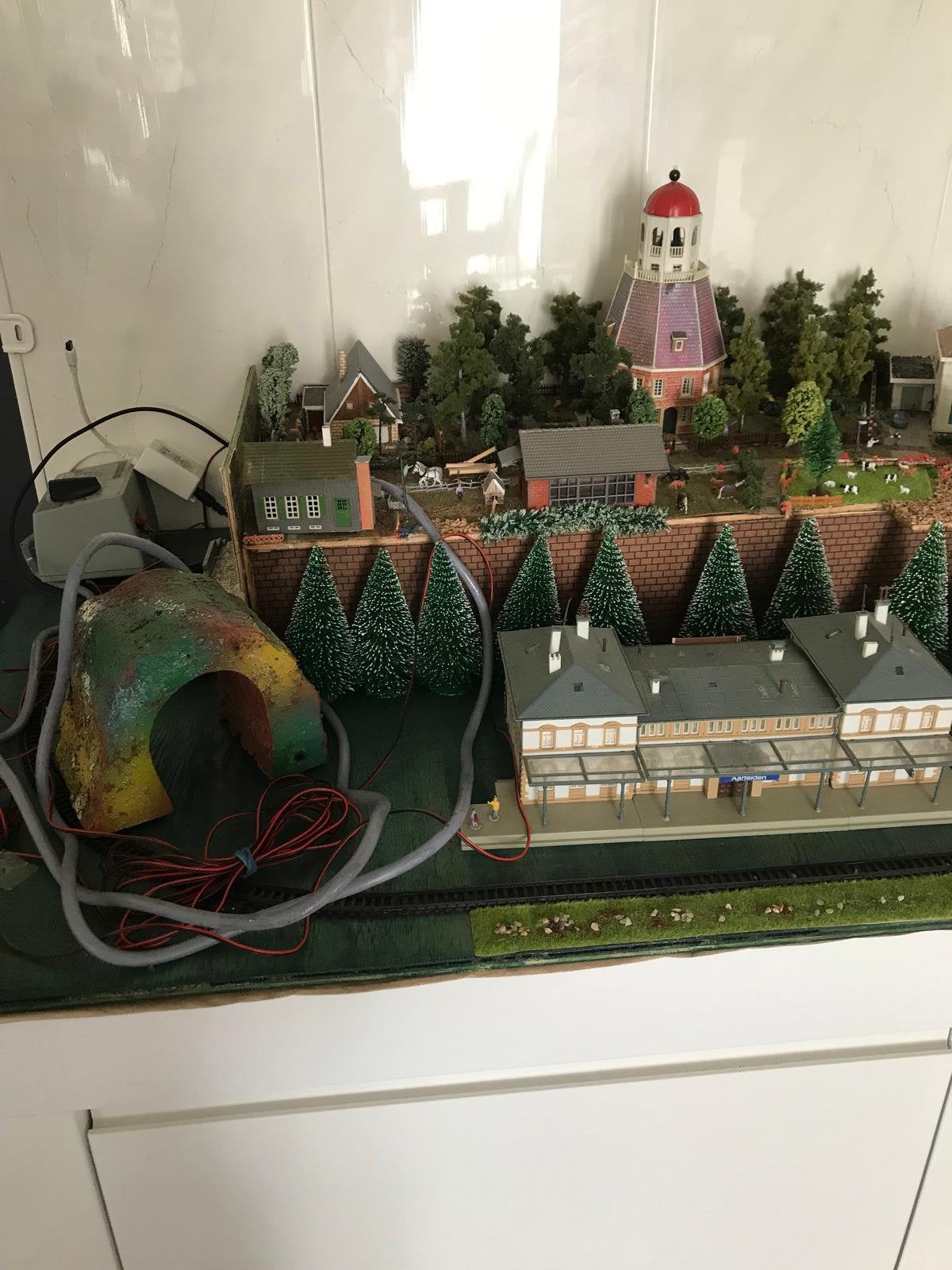 Diorama compleet op n spoor, Hobby en Vrije tijd, Modeltreinen | Overige schalen, Gelijkstroom of Wisselstroom, Brug, Tunnel of Gebouw