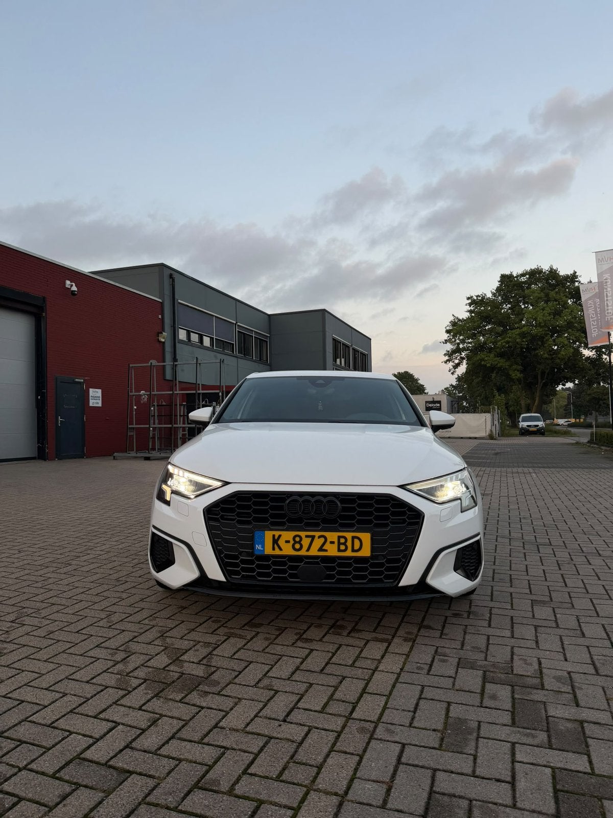 Audi A3 30 Tfsi 110pk S-tronic 2020 Wit, Auto's, Wit, Origineel Nederlands, 19 km/l, Particulier