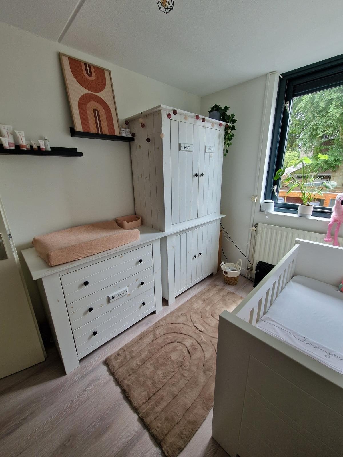 Witte commode en kast voor baby/peuterkamer, Ophalen, Gebruikt, 50 tot 70 cm, 75 tot 100 cm