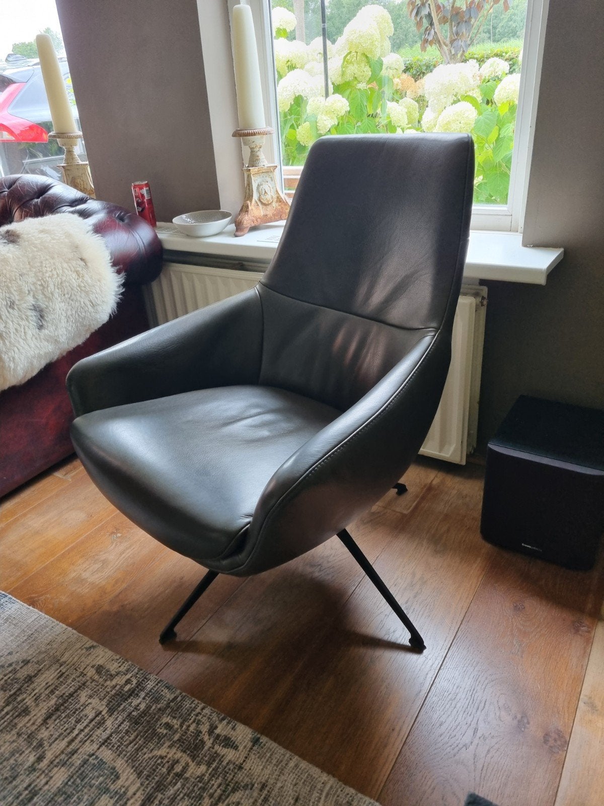 Leren draaifauteuil House of Dutchz 2202, Ophalen, Zo goed als nieuw, 50 tot 75 cm, Leer