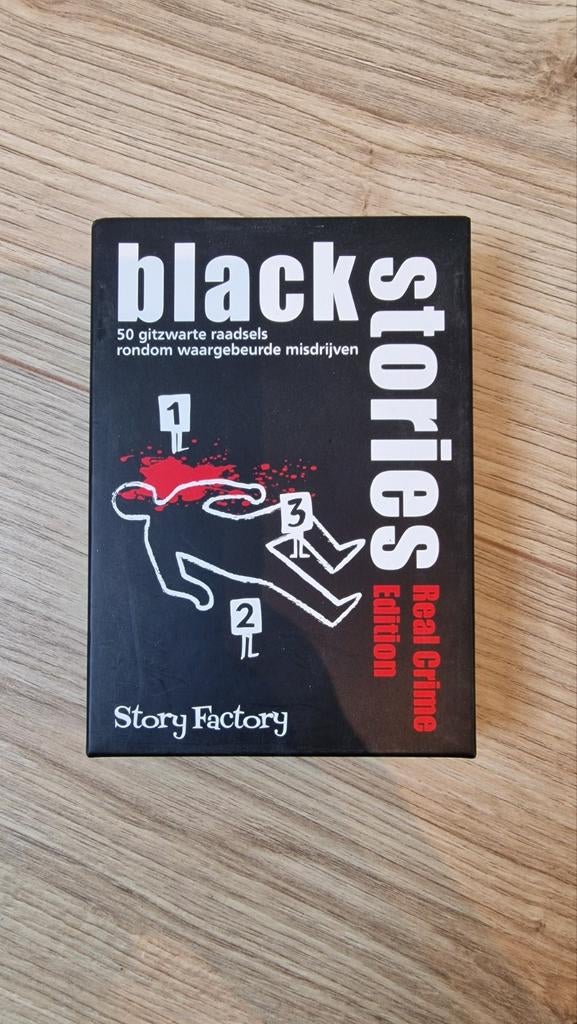 Kaartspel | Black Stories - Real Crime Edition, Vijf spelers of meer, Ophalen of Verzenden, Zo goed als nieuw, Story Factory