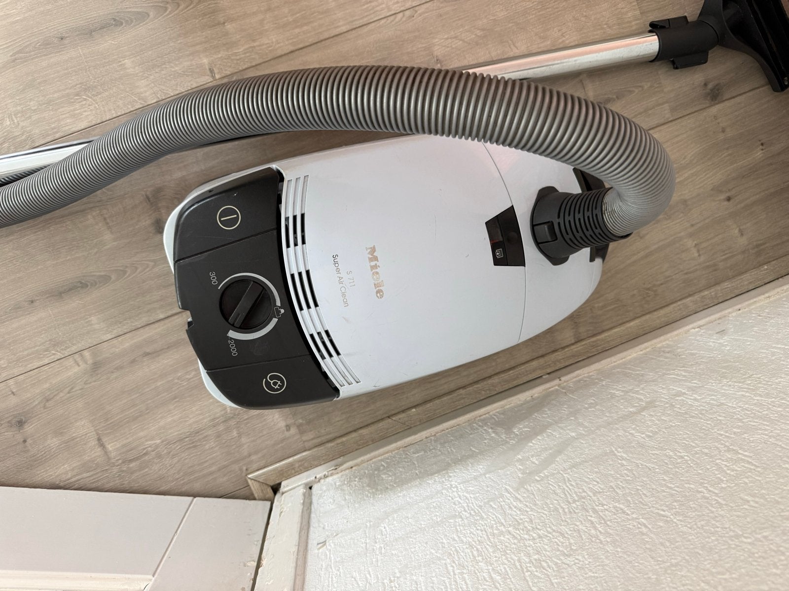 Miele S71 Super Air Clean Stofzuiger 2000W, Stofzak, Gebruikt, Ophalen of Verzenden, Miele