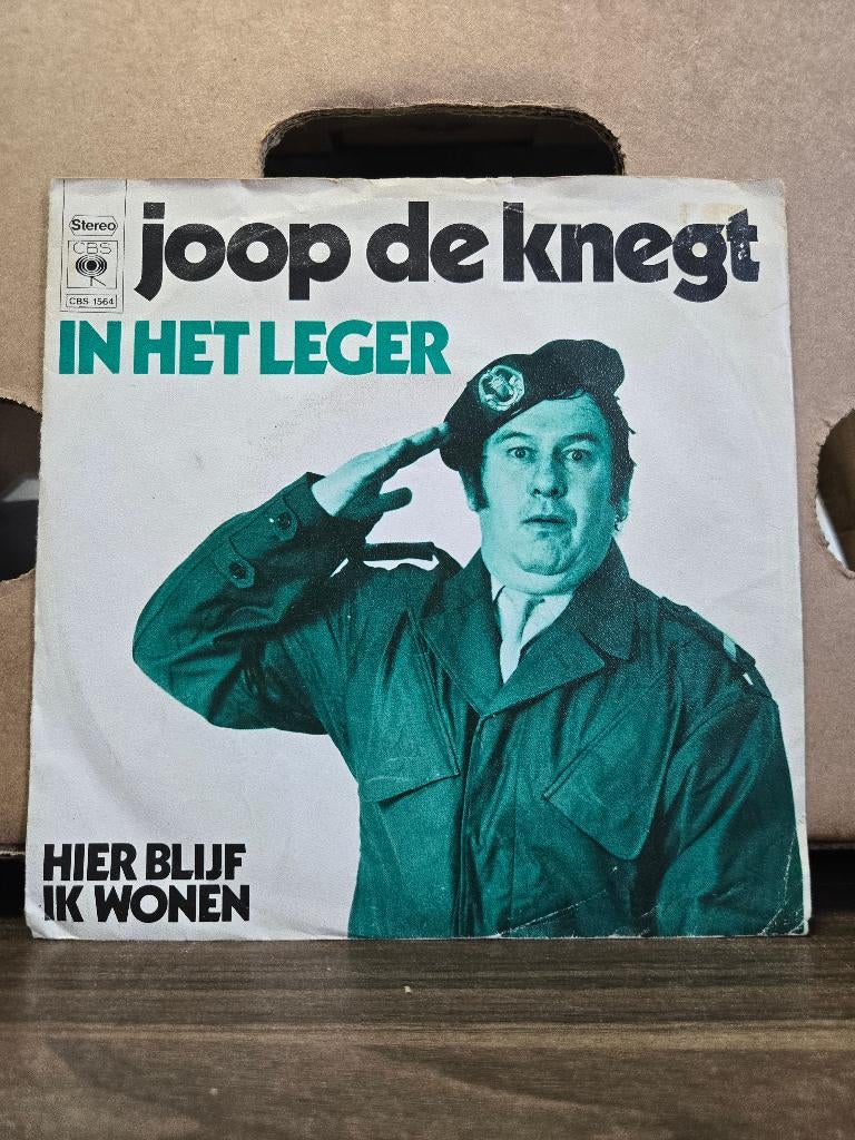 Joop de Knegt - In het leger, Cd's en Dvd's, 7 inch, Single, Ophalen of Verzenden, Fotohoes