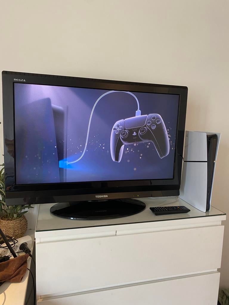 Toshiba LCD colour TV, Audio, Tv en Foto, Televisies, Ophalen, 50 Hz, LCD, 80 tot 100 cm