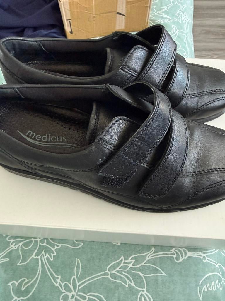 Medicus schoenen, Ophalen, Zo goed als nieuw