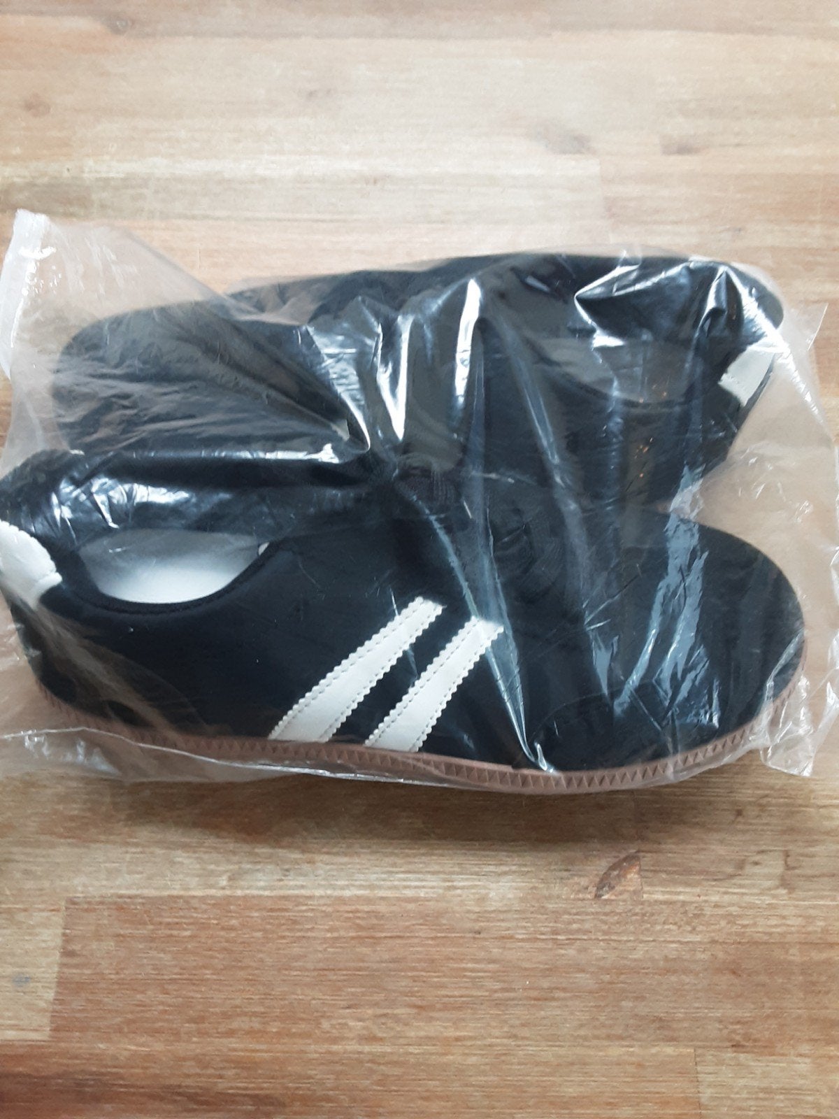 Nieuwe Damesschoenen Maat 39 - Zwart met Witte Strepen, Kleding | Dames, Schoenen, Ophalen of Verzenden
