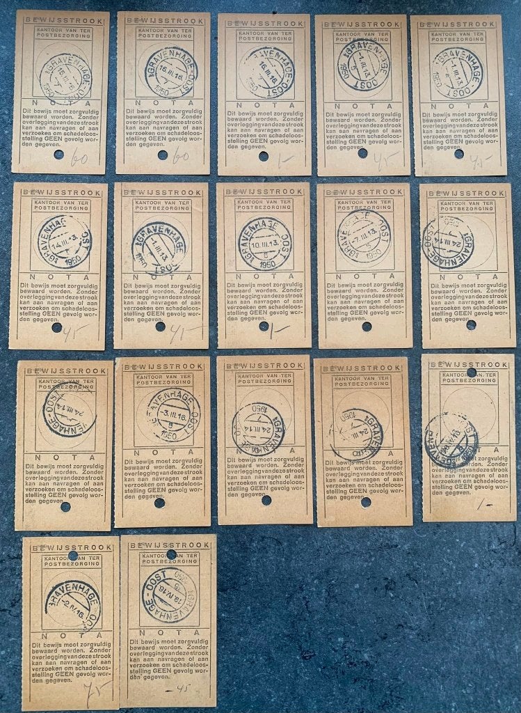 Postale etiketten PTT bewijs bezorging Post Pakket 34 stuks, Verzenden, Na 1940, Gestempeld