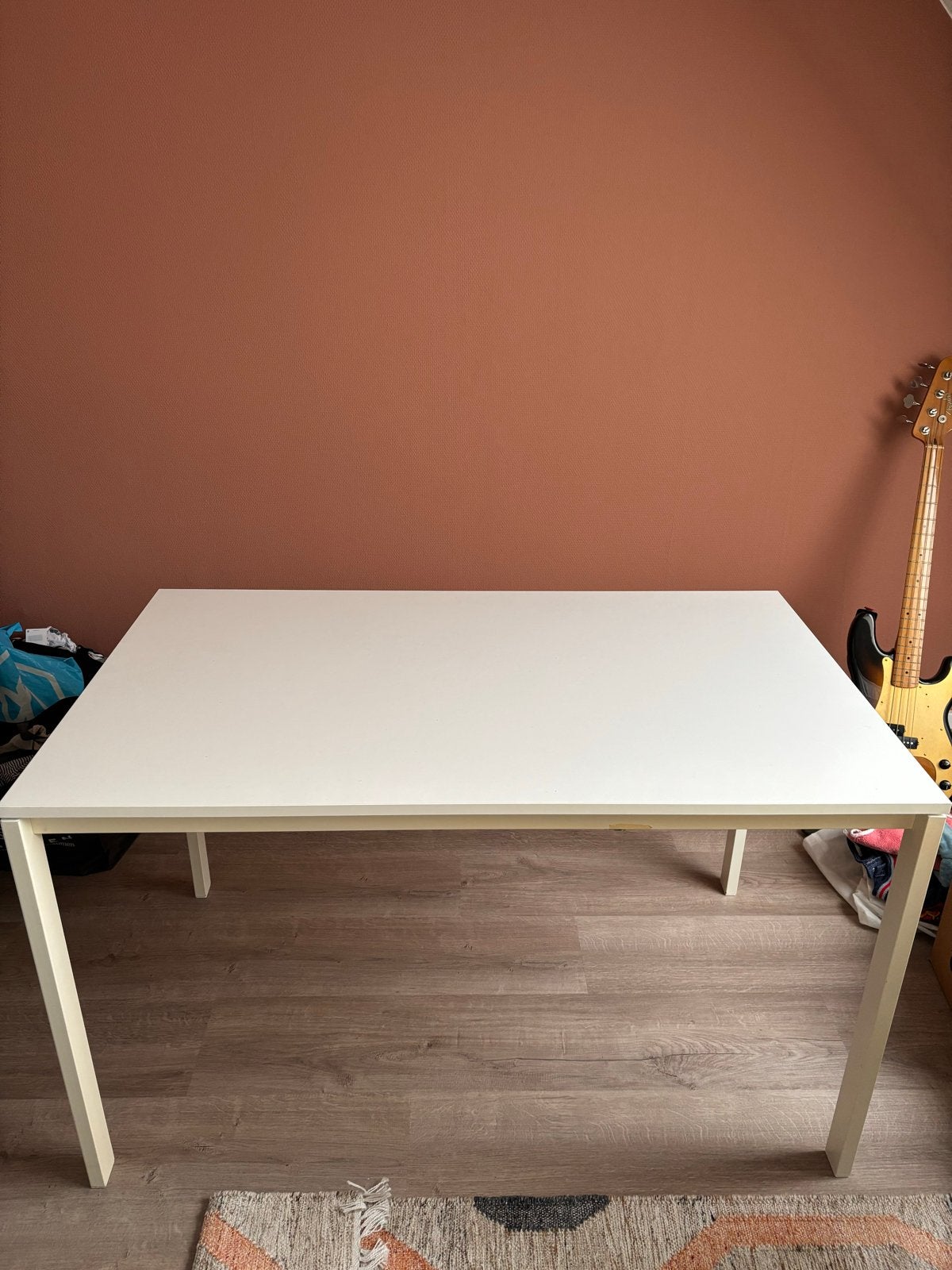 IKEA tafel - meltorp 75 x 126cm, Ophalen, Overige materialen, Gebruikt, 100 tot 150 cm
