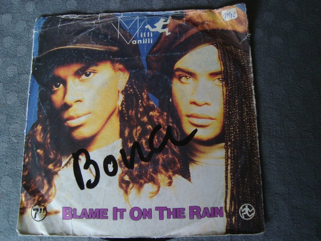 Milli vanilli, blame it on the rain, Ophalen of Verzenden, Zo goed als nieuw, Pop