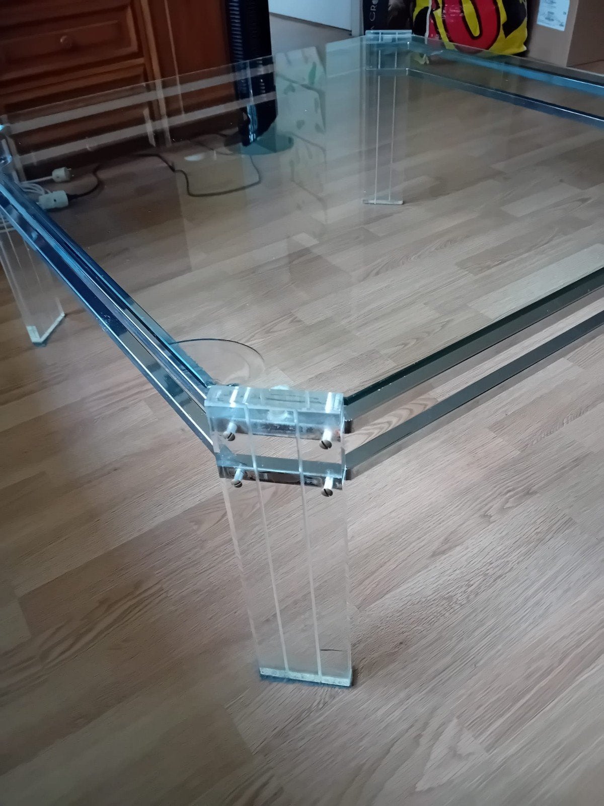 Glazen salontafel met chromen frame, Huis en Inrichting, Tafels | Salontafels, Ophalen, Gebruikt, 50 tot 100 cm, Vierkant