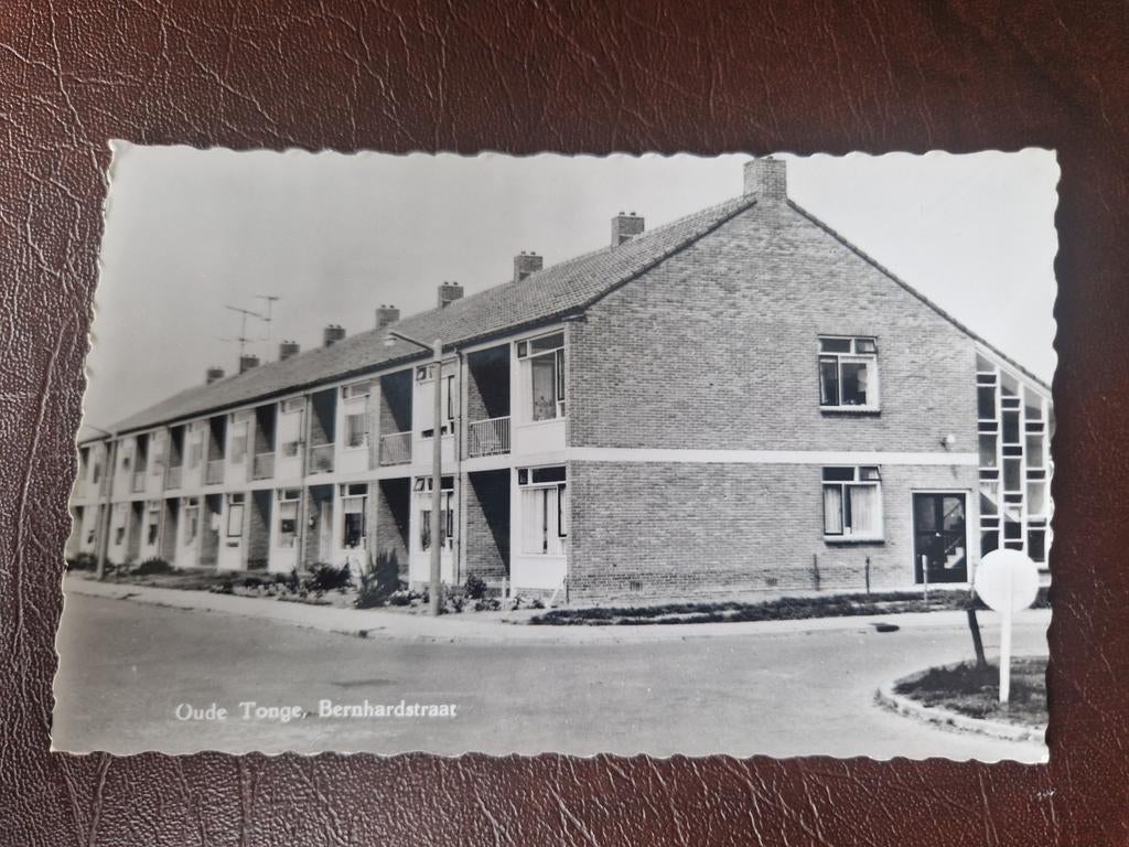 Oude tonge, bernardstraat, Ophalen of Verzenden, 1940 tot 1960