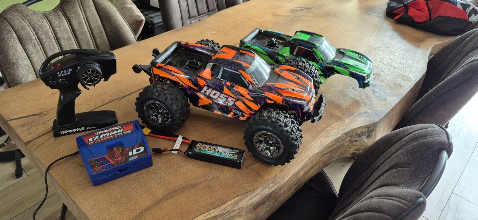 Traxxas Hoss VXL 4x4 RC Truck met extra's, Elektro, Gebruikt, Auto offroad, Ophalen of Verzenden