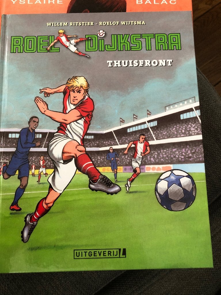 thuisfront Roel dijkstra hardcover h1, Boeken, Eén stripboek, Ophalen of Verzenden, Zo goed als nieuw