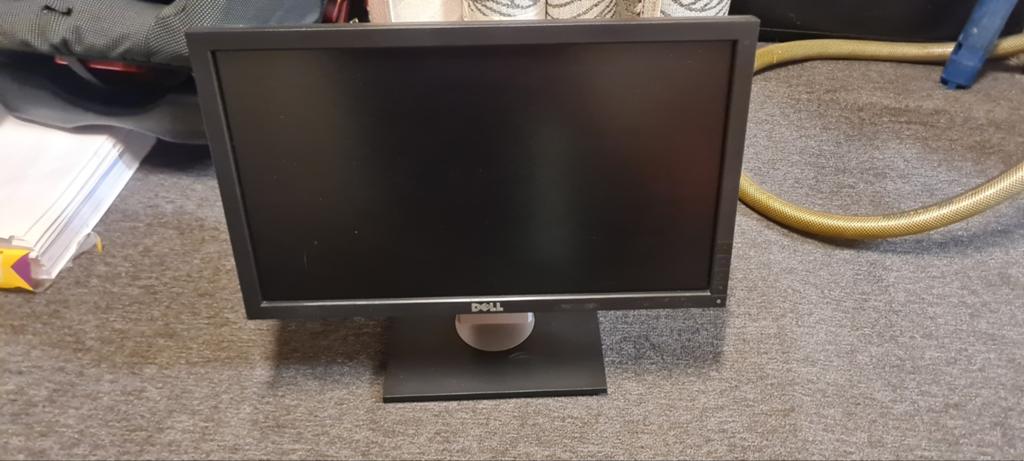 Dell P2210Hc Monitor - 22 inch, Computers en Software, Monitoren, Gebruikt, Ophalen of Verzenden, Dell, In hoogte verstelbaar