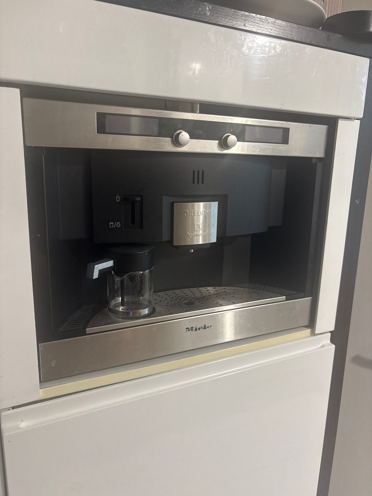 Miele Nespresso Inbouw Koffiemachine, Ophalen, Koffiepads en cups, Gebruikt, Koffiemachine