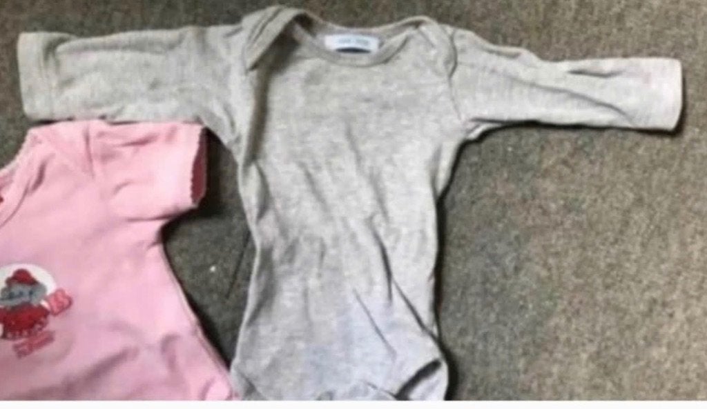 2 rompers en Nijntje broekje in 50/56, Ophalen, Gebruikt, Jongetje, Nacht- of Onderkleding