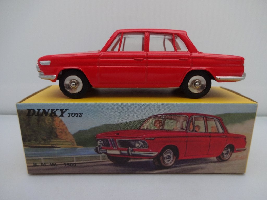 BMW 1500 rood nr: 534 van Dinky Toys 1:43, Ophalen of Verzenden, Nieuw, Auto, Dinky Toys