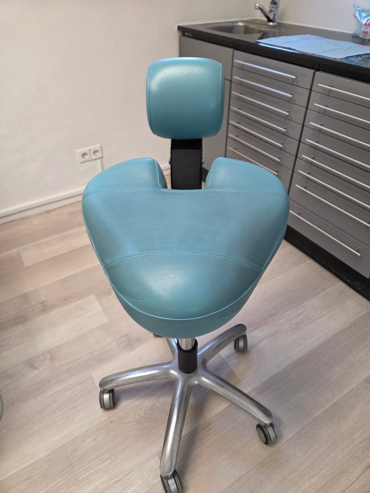 BQE Tandarts / assistent dynamic stoel kruk met rugleuning, Ophalen, Gebruikt, Blauw, Bureaukruk