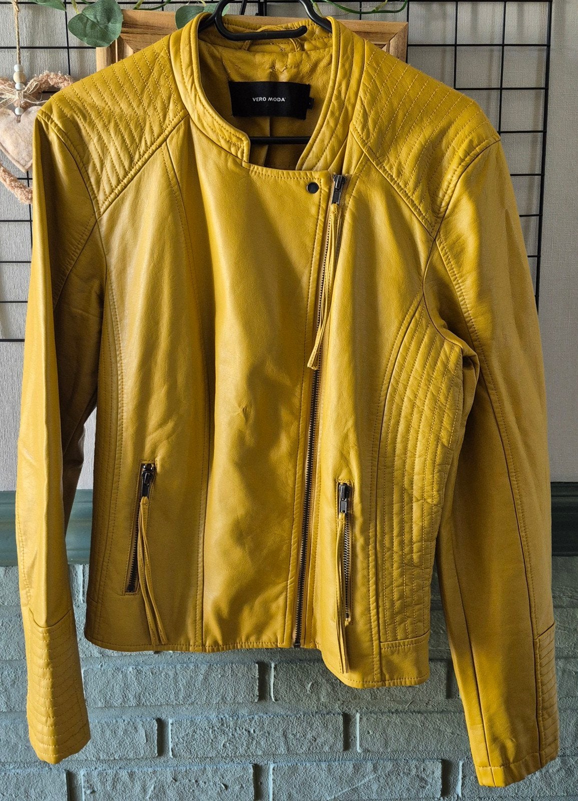 Vero Moda PU leren jasje maat M, Maat 38/40 (M), Vero Moda, Geel, Ophalen of Verzenden
