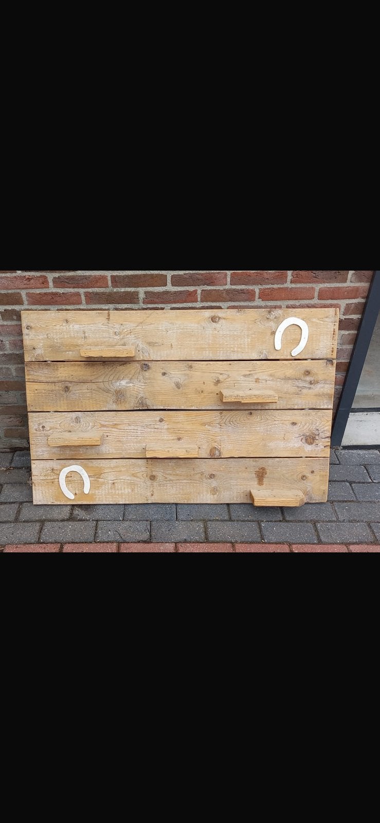 Wandbord vuren stugerplanken, Ophalen