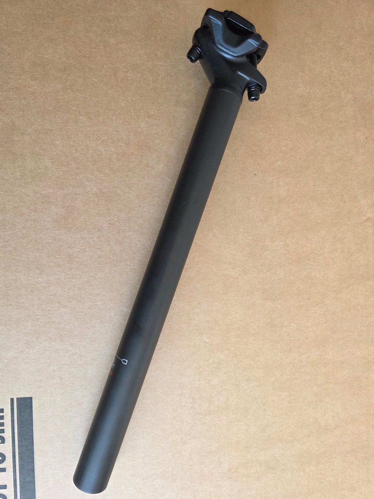 Carbon zadelpen gloednieuw 27,2mm, Overige typen, Ophalen of Verzenden, Zo goed als nieuw, Aluminium