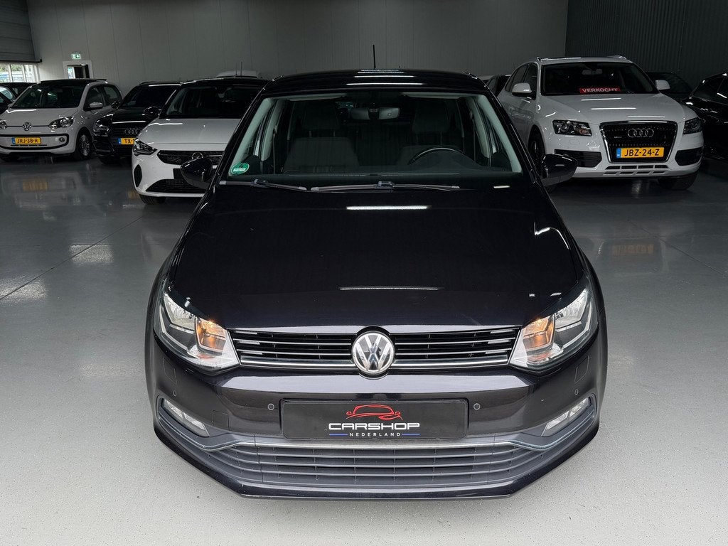 Volkswagen Polo 1.2 TSI LOUNGE EDITION! CRUISE/PDC/AIRCO, Stof, Gebruikt, Zwart, 1199 cc