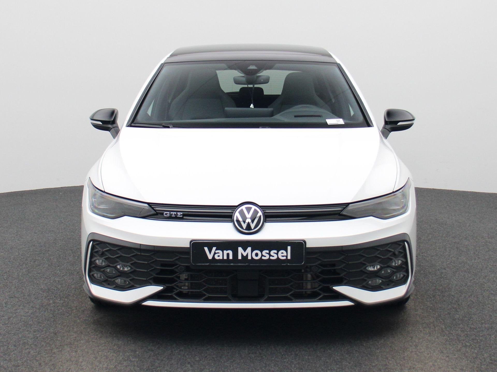 Volkswagen Golf 1.5 eHybrid GTE 272 PK SoH 100% | Automaat |, Auto's, 12 maanden, 4 cilinders, 150 min, 1700 kg