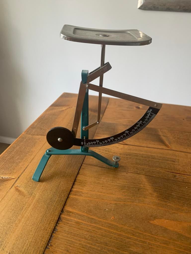 Antieke brievenweger / postweegschaal - 21 cm hoog, Antiek en Kunst, Ophalen of Verzenden