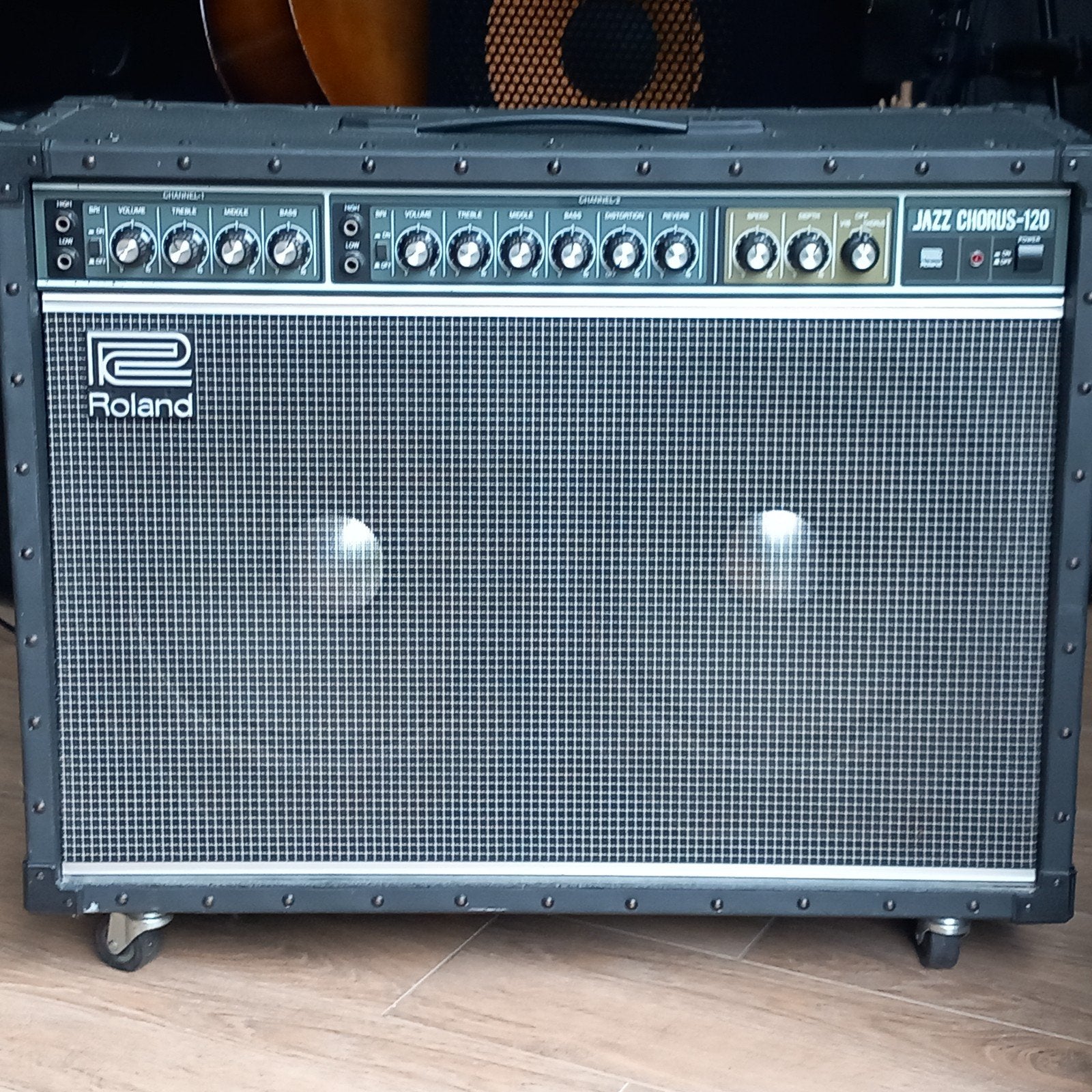Roland JC-120 Jazz Chorus gitaarversterker - 2005, Muziek en Instrumenten, Ophalen, Gebruikt, 100 watt of meer