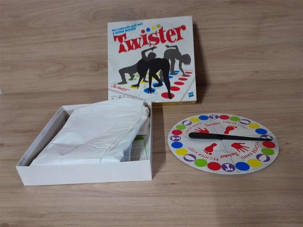 Twister - s3090, Verzenden, Zo goed als nieuw
