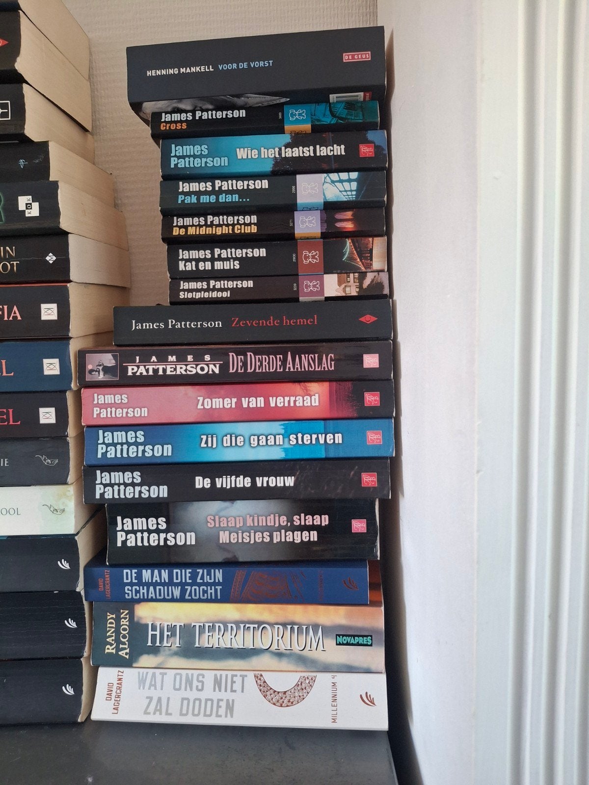 Diverse thrillers en romans van bekende auteurs, Ophalen of Verzenden, Gelezen, John Grisham, James Patterson, Jussi Adler-Olsen, Stieg Larsson