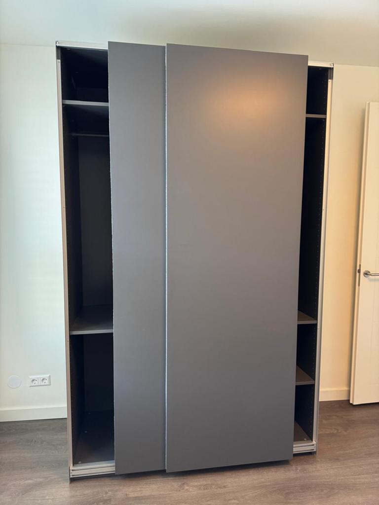 Pax kast grijs, Huis en Inrichting, Kasten | Kledingkasten, Ophalen, Gebruikt, 100 tot 150 cm, 200 cm of meer