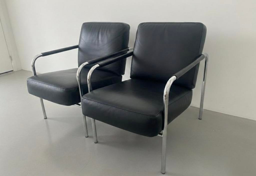 2 Zanotta Fauteuils - Zwart Leer en Chroom, Ophalen, Gebruikt, Twee, Zwart