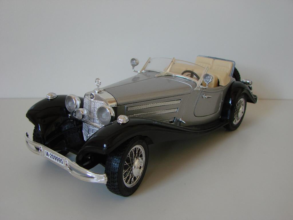 Bburago Burago Mercedes - Benz 500 K 1936 schaal 1:20, Ophalen of Verzenden, Zo goed als nieuw, Auto, Bburago