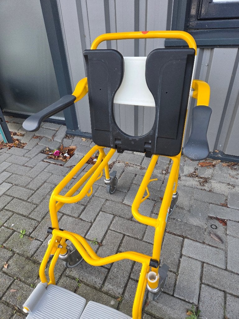 postoel / douchestoel, Ophalen