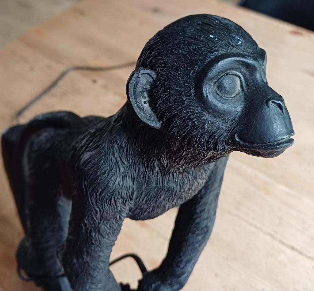 Grappige wandlamp met aapje - Zwart, Zwart, Kunststof, Ophalen of Verzenden, Zo goed als nieuw
