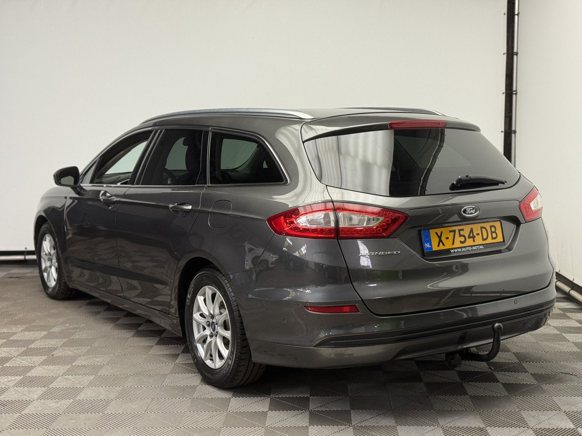 Ford Mondeo Wagon 1.5 Titanium Lease Edition (bj 2017), Voorwielaandrijving, Stof, 4 cilinders, 160 pk