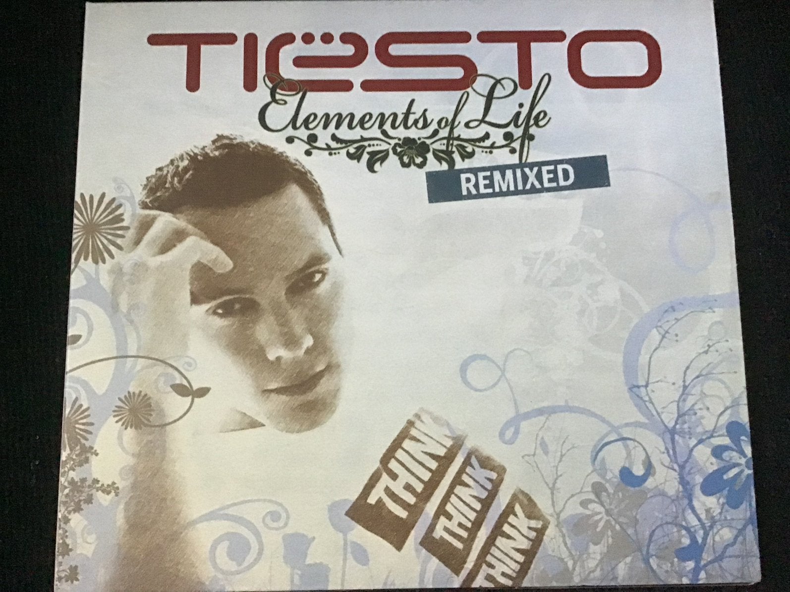 Tiësto, Elements of Life Remixed (met sleeve) cd, Ophalen of Verzenden, Zo goed als nieuw