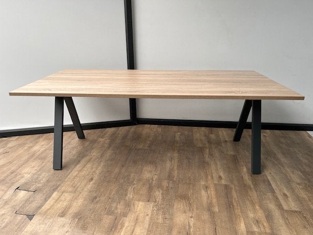 Vergadertafel met antracieten V-poot, Ophalen, Gebruikt, 200 cm of meer, 25 tot 50 cm