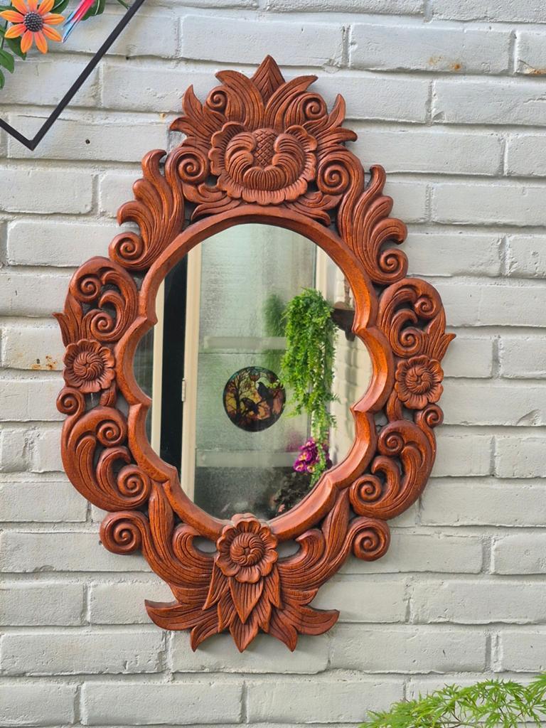 Vintage Balinese Handgesneden Houten Spiegel - Antiek, Ophalen of Verzenden, Ovaal, 50 tot 100 cm, Minder dan 100 cm
