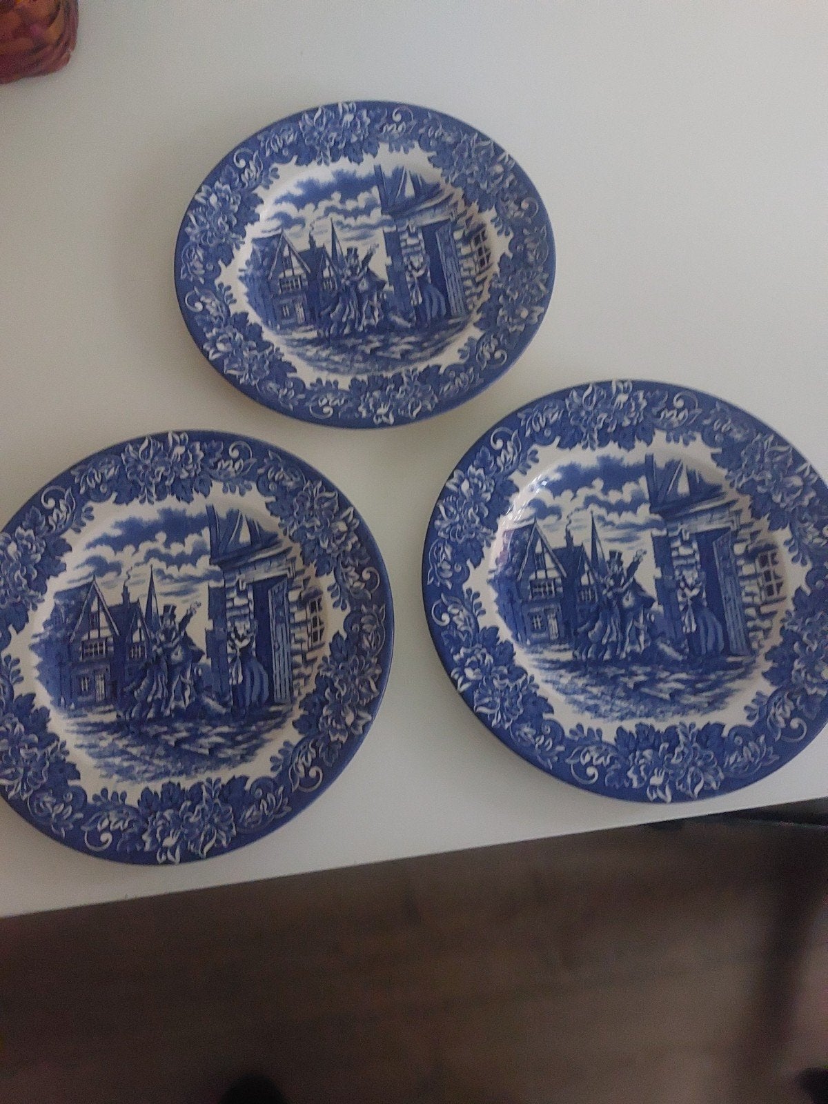 3 kleine blauwe bordjes - English Ironstone Tableware, Antiek en Kunst, Antiek | Servies los, Ophalen