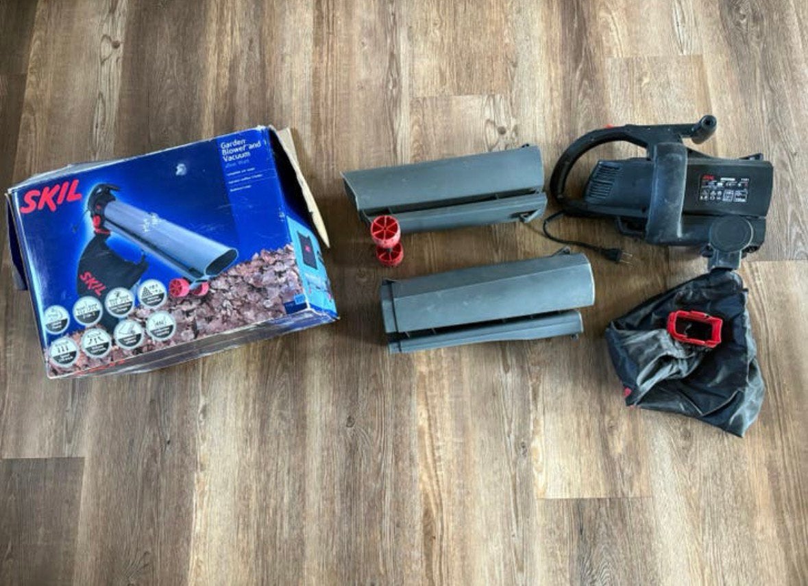 Merk Skil bladblazer/zuiger 2800 watt, Tuin en Terras, Ophalen, Elektrisch