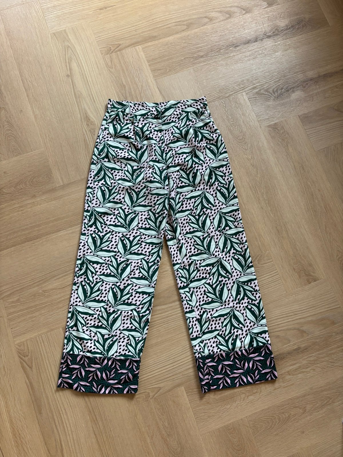 Monki luchtige zomerbroek maat 38, Ophalen of Verzenden, Gedragen, Maat 38/40 (M), Lang