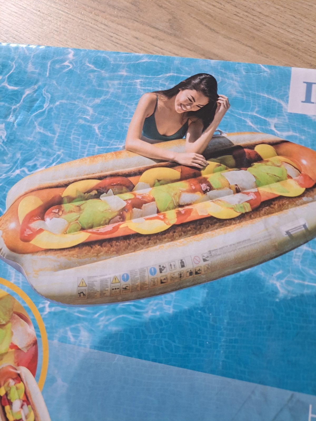 2 Hotdog opblaasbedden tekoop, Ophalen, Nieuw
