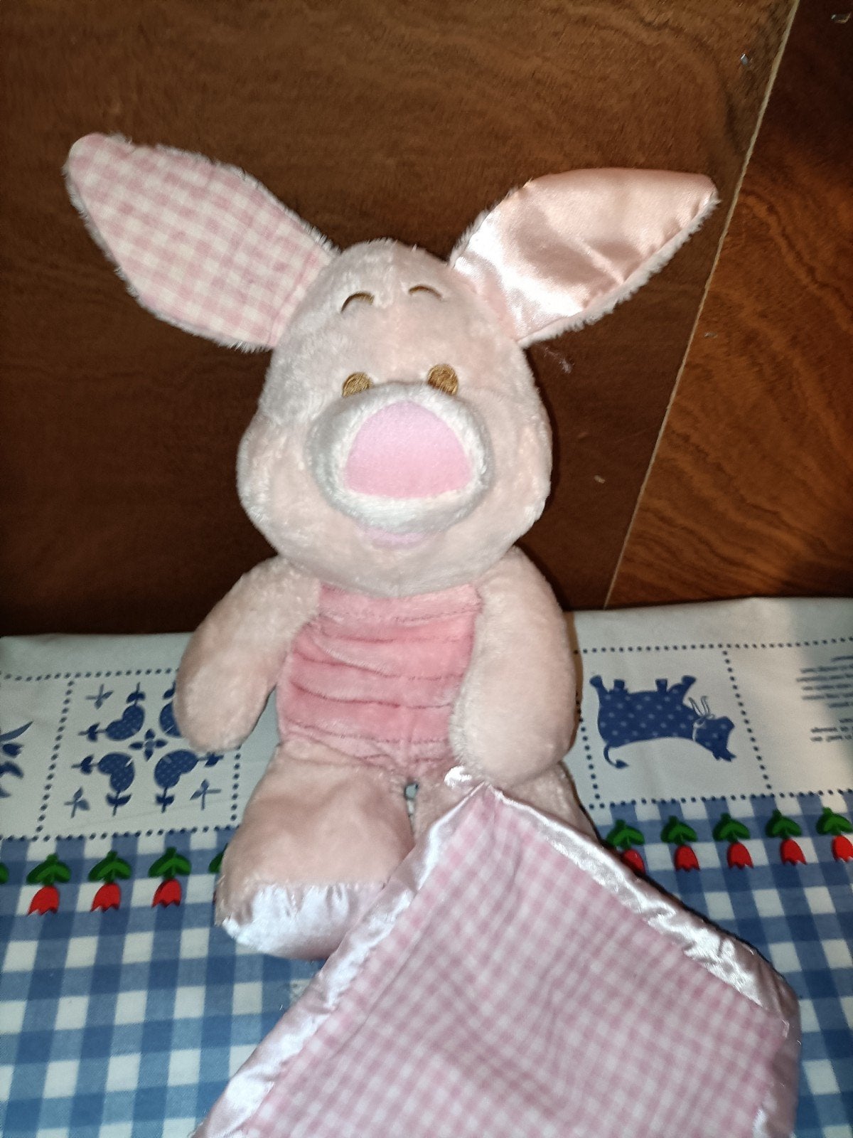 Knorretje knuffel met knuffeldoekje 30 cm groot, Kinderen en Baby's, Speelgoed | Knuffels en Pluche, Ophalen of Verzenden, Zo goed als nieuw