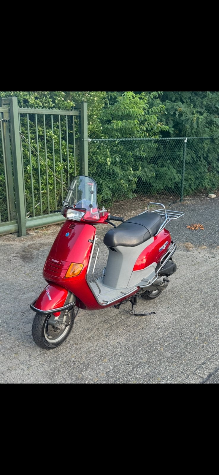Piaggio SKR 172 A1, Tweetakt, Overige modellen, Zo goed als nieuw, 125 cc