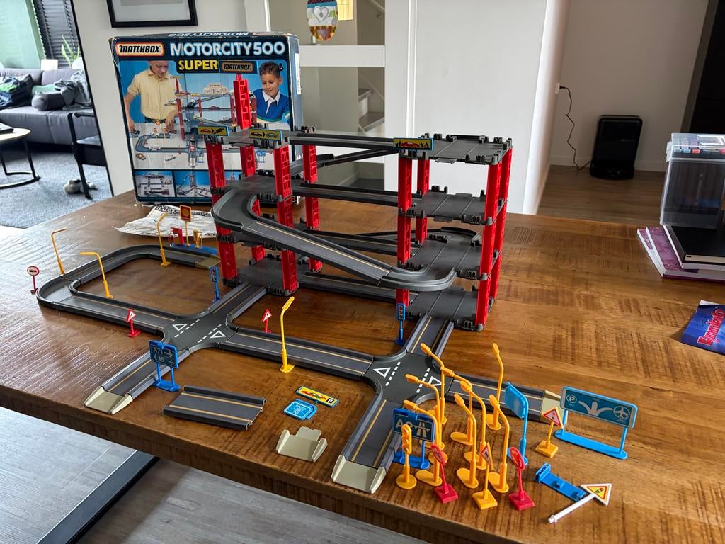 Matchbox Motorcity 500 - Vintage parkeergarage, Ophalen of Verzenden, Gebruikt