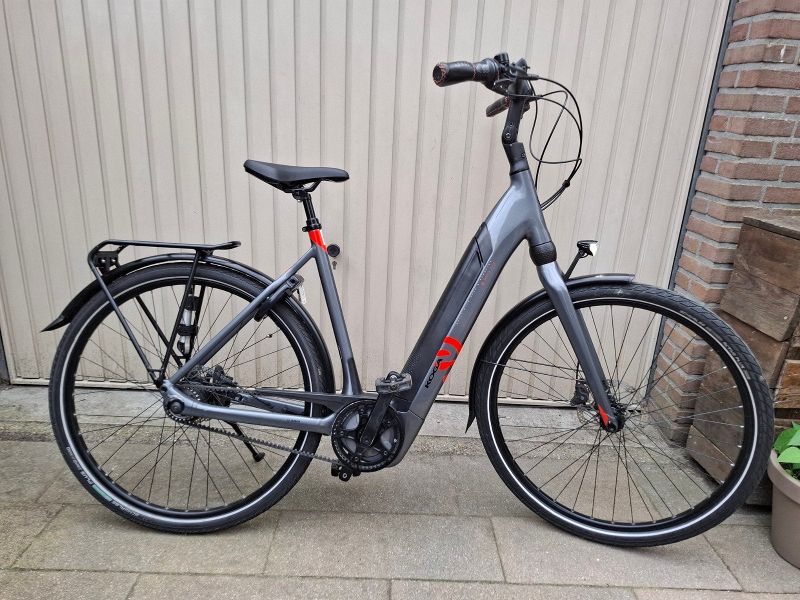 Koga e-nova 28 inch 8v bosch active line middenmotor 625wh, 55 tot 59 cm, Ophalen, Zo goed als nieuw, Overige merken
